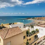 In The Center Of Cristianos